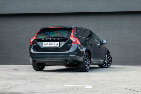 (LEASE) VOLVO V60 T2 (A)