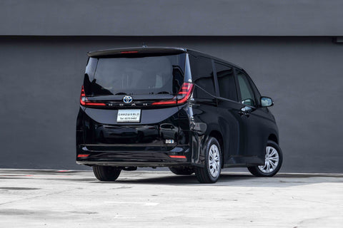 Toyota Noah Hybrid 1.8 SZ 7-Seater